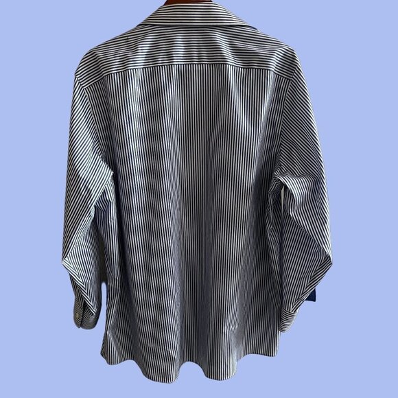 Michael Kors Dress Shirt Adult Blue Striped Button Down Non Iron Easy Care - Picture 2 of 10